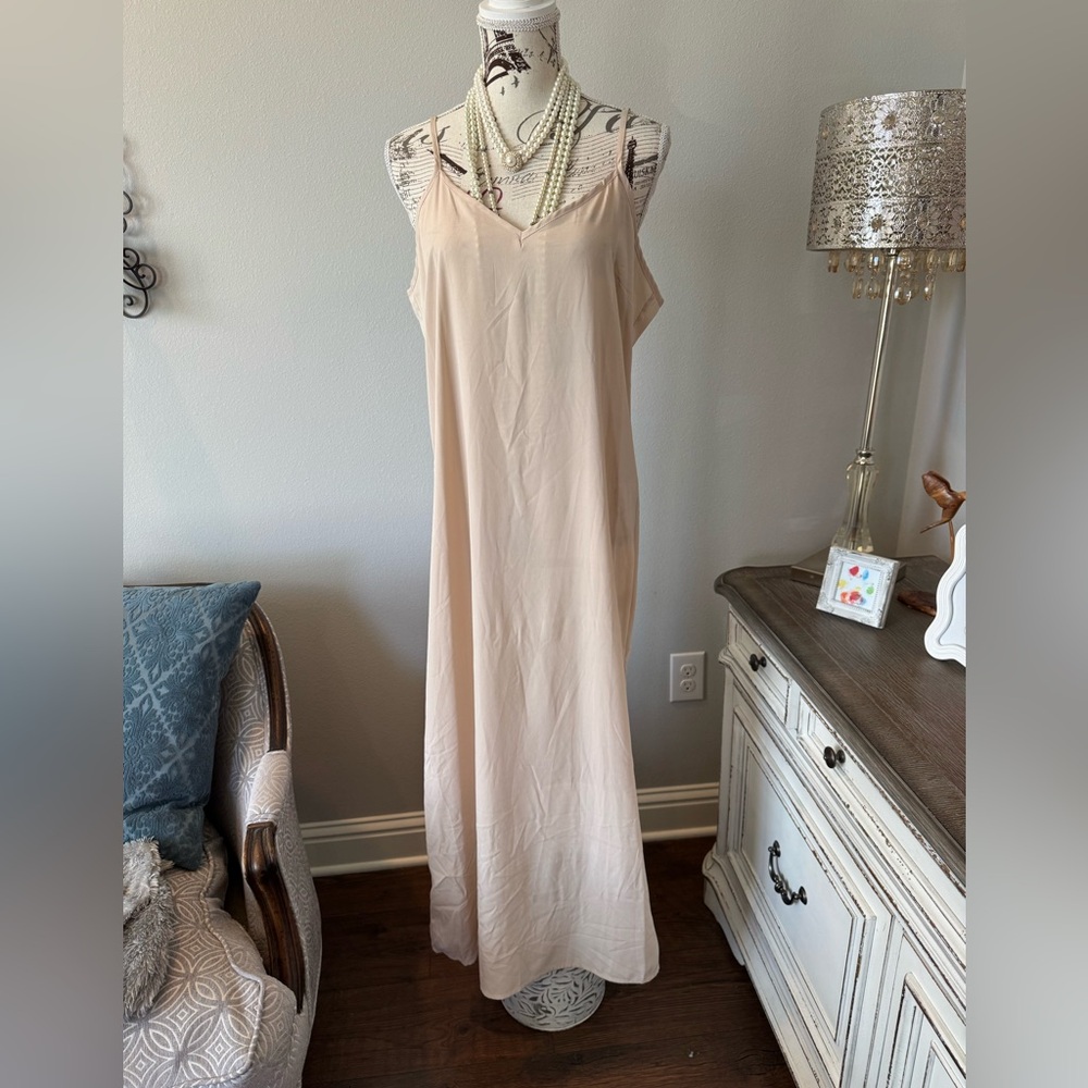 NWT Anthropology Ombré Maxi Slip Dress - Picture 6 of 16